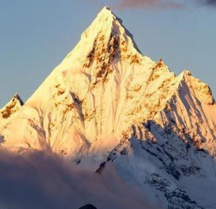 阿尼格托神山