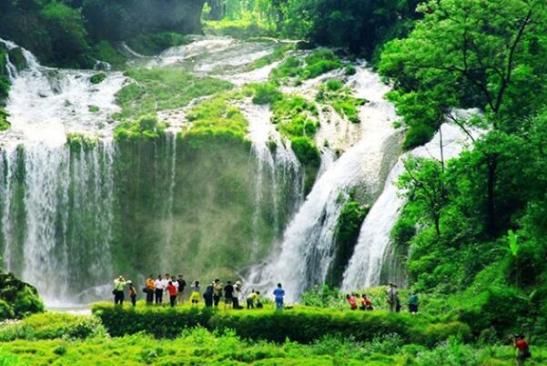 百色离贵州最近的旅游景点排行榜
