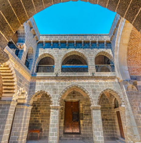 迪亚巴克尔大清真寺