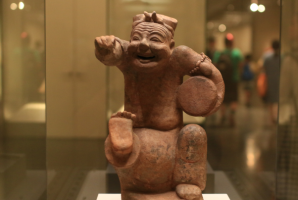 世界上建筑面積最大的博物館：中國國家博物館(近20萬平方米)