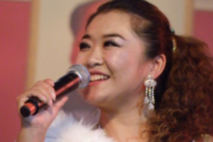 中国十大低音女歌手：蔡琴上榜，第三是一匹黑马